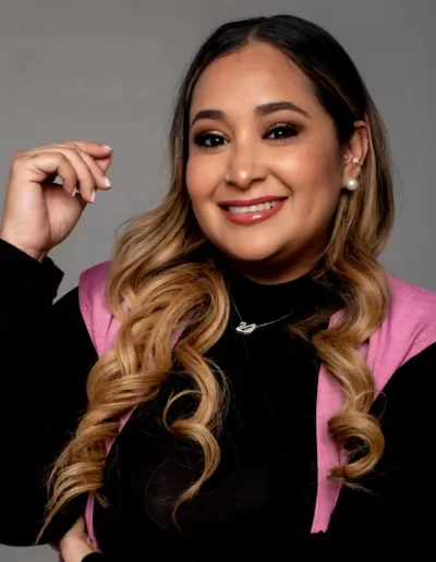 Giselle Vargas, Administrative Manager